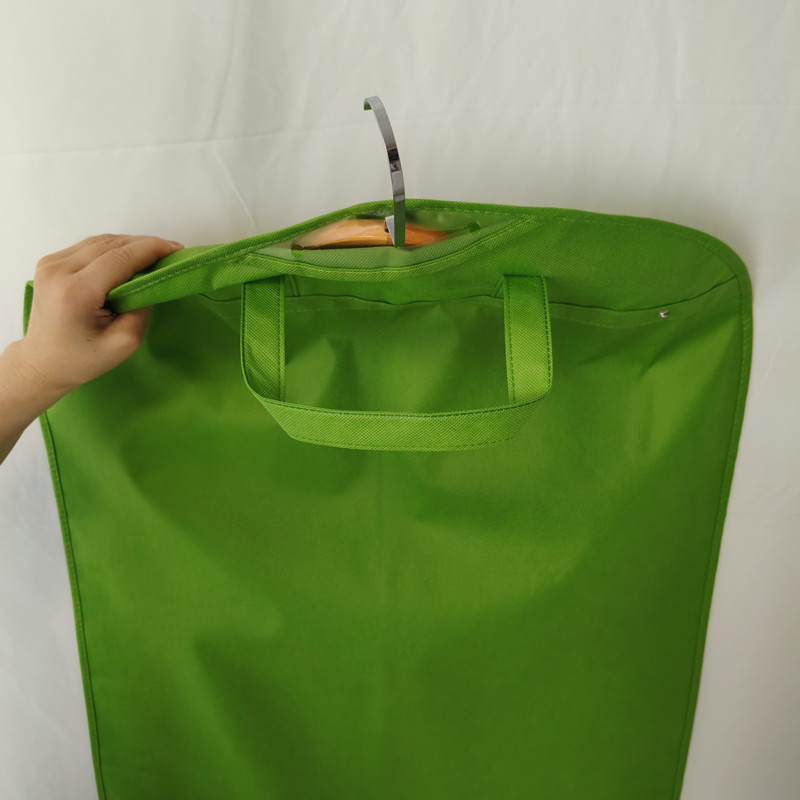 Grass Green Nonwoven Suit Cover