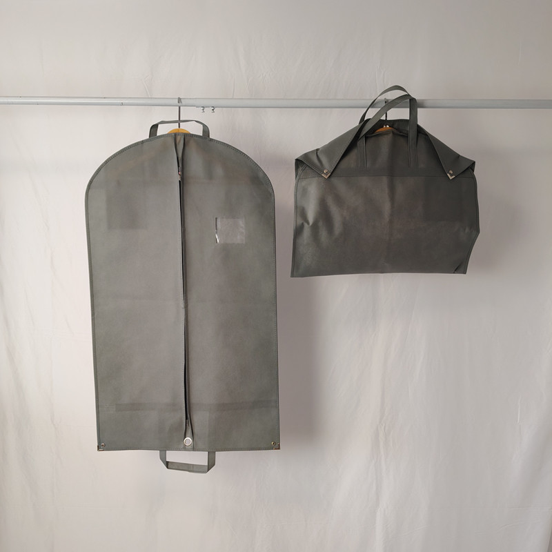 Grey Foldable Nonwoven Suit Cover