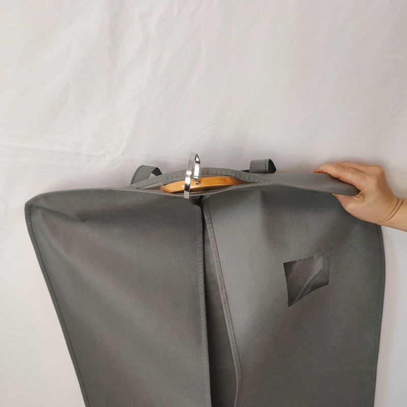 Grey Foldable Nonwoven Suit Cover