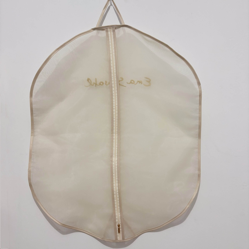 25'' Transparent Silk Suit Cover