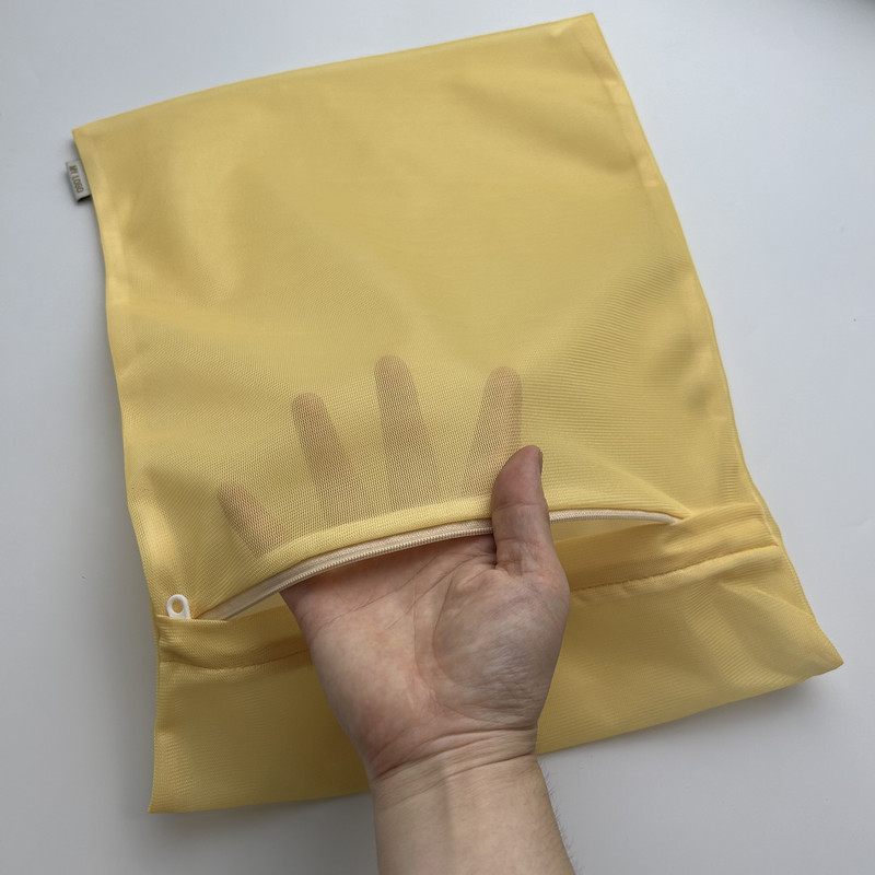 Washbag with Zipper Cover