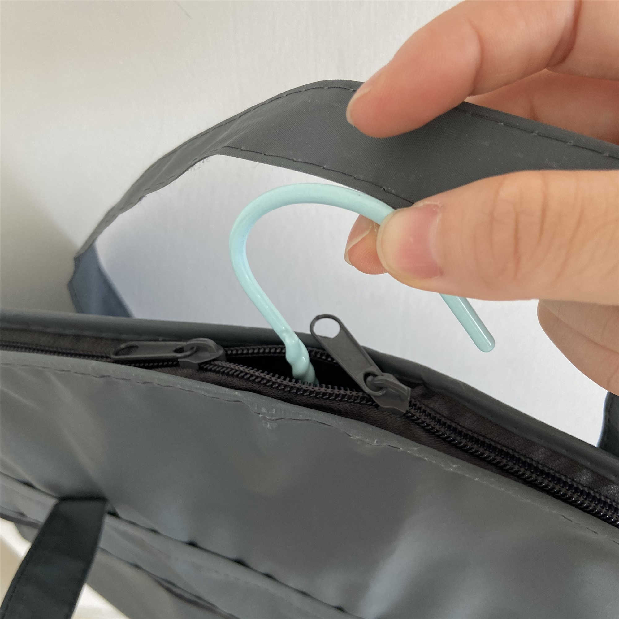 Men Suit Travel Carrier
